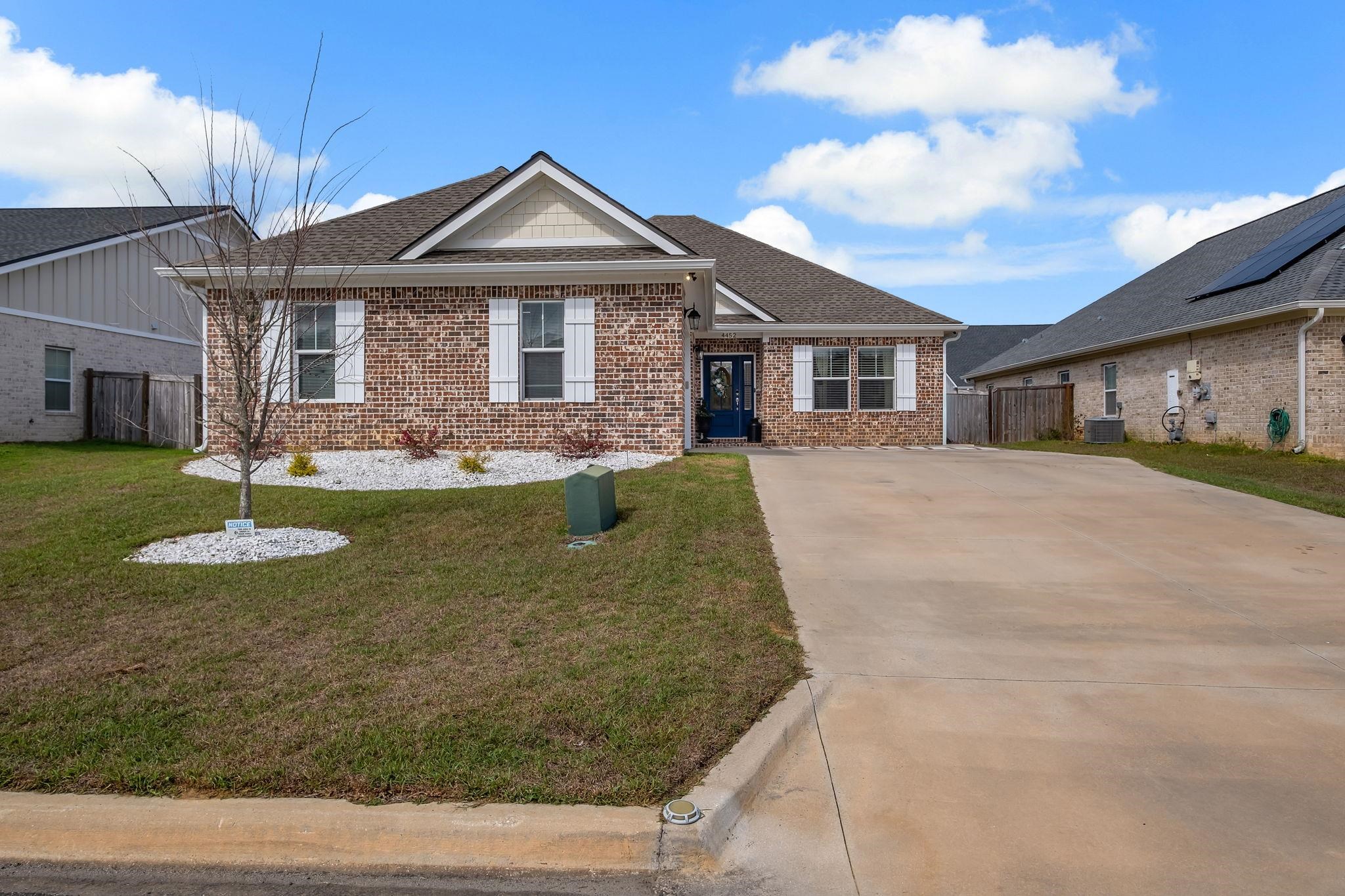 4452 Summerfield Drive