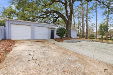 Tiny photo for 2005 Lee Avenue, Tallahassee, FL 32308 (MLS # 396129)