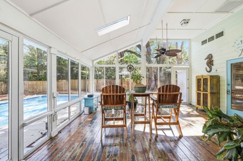 Tiny photo for 2005 Lee Avenue, Tallahassee, FL 32308 (MLS # 396129)