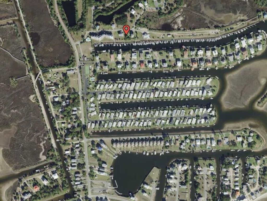 Photo of 0 Harbour Point Drive, Crawfordville, FL 32327 (MLS # 402177)