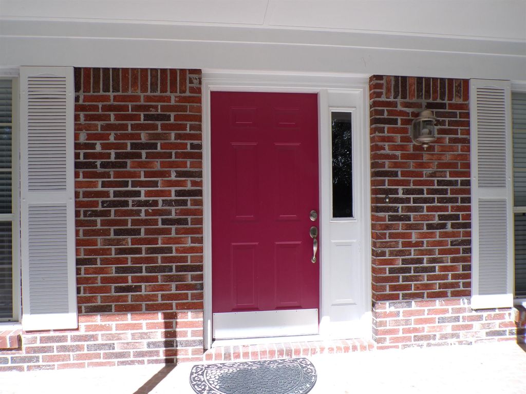 Photo of 240 Sturgeon Drive, Tallahassee, FL 32312 (MLS # 392434)