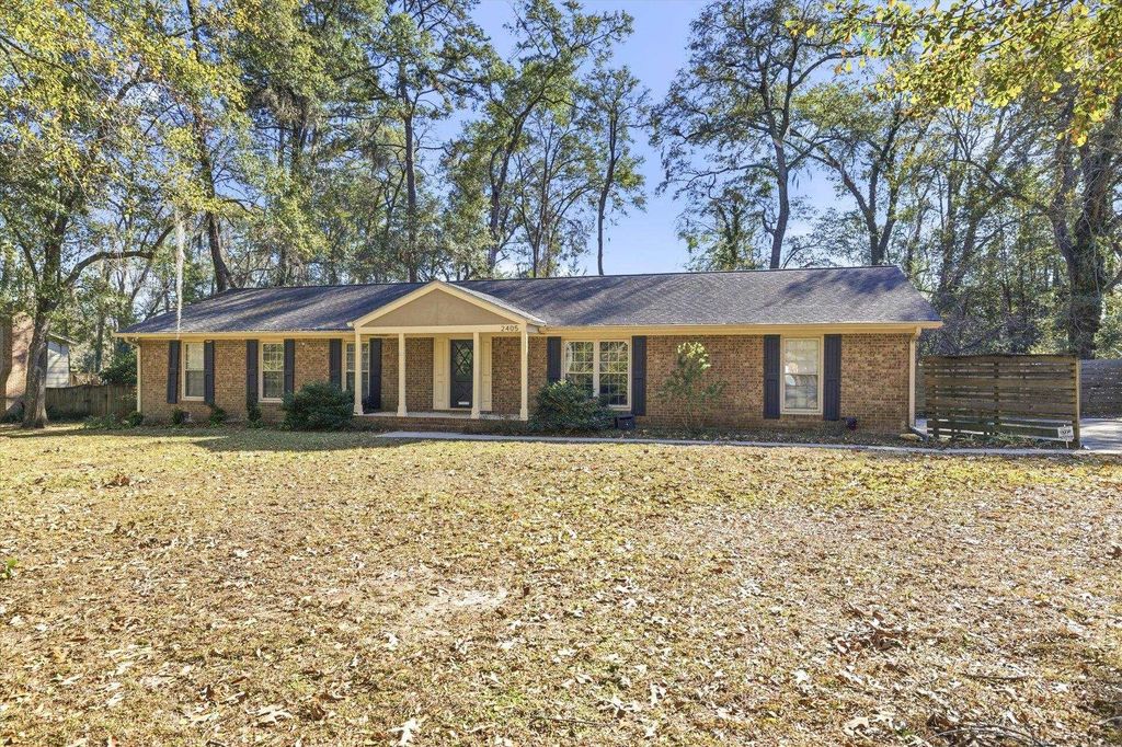 Photo of 2405 LIMERICK Drive, Tallahassee, FL 32309 (MLS # 395784)