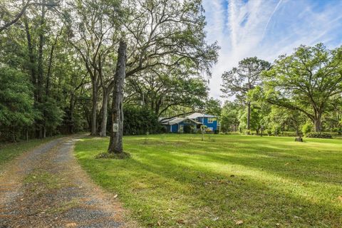 Tiny photo for 9341 Centerville Road, Tallahassee, FL 32309 (MLS # 398698)