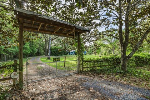 Tiny photo for 9341 Centerville Road, Tallahassee, FL 32309 (MLS # 398698)