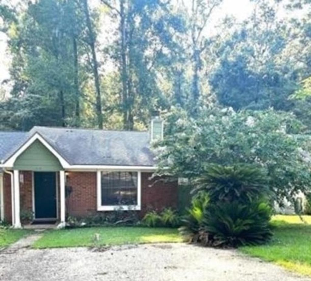 Photo of 140 W Whetherbine Way, Tallahassee, FL 32301 (MLS # 393518)