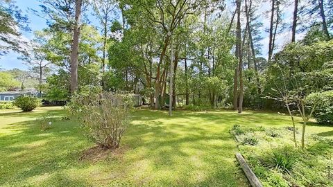 Tiny photo for 102 Sandra Street St, Thomasville, GA 31792 (MLS # 398119)