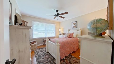 Tiny photo for 102 Sandra Street St, Thomasville, GA 31792 (MLS # 398119)