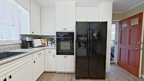 Tiny photo for 102 Sandra Street St, Thomasville, GA 31792 (MLS # 398119)