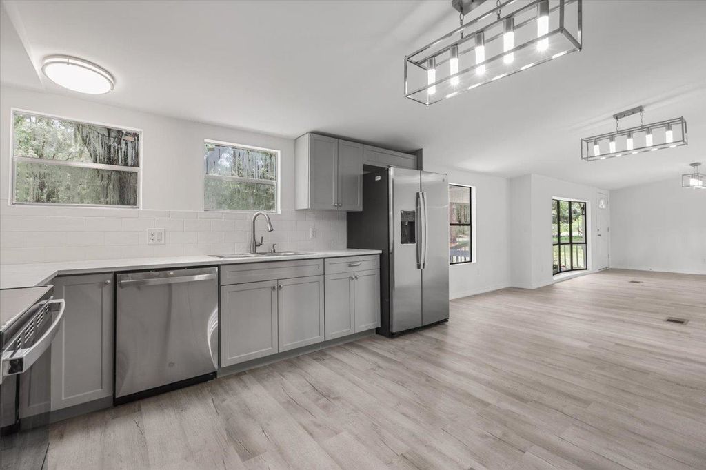 Photo of 4308 HOLDER Ln, Tallahassee, FL 32310 (MLS # 390736)
