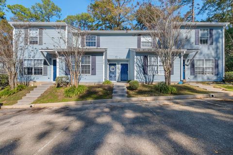 Photo of 2189 N TIMBERWOOD Circle, Tallahassee, FL 32304 (MLS # 395242)