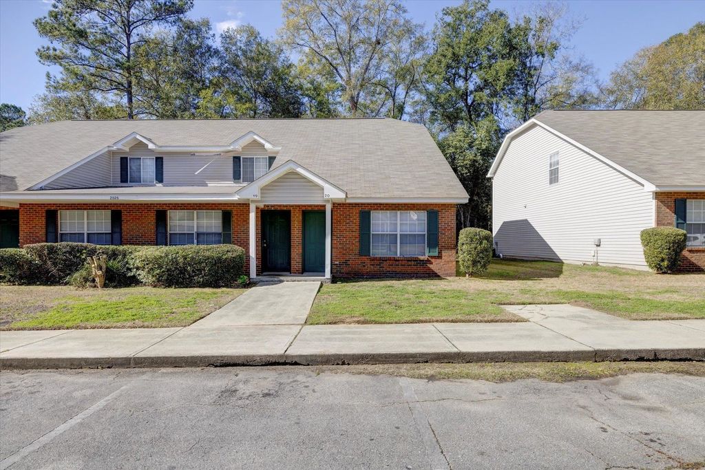 Photo of 2525 Hartsfield Road Unit 20 Rd, Tallahassee, FL 32303 (MLS # 395361)