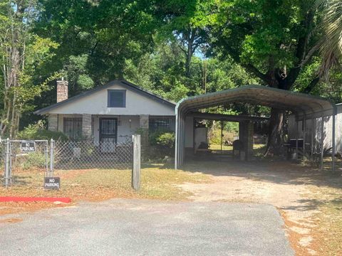 Tiny photo for 4173 Woodville Highway, Tallahassee, FL 32305 (MLS # 398413)