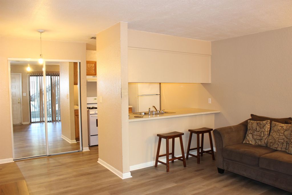 Photo of 317 Mabry Street #611, Tallahassee, FL 32304 (MLS # 396357)