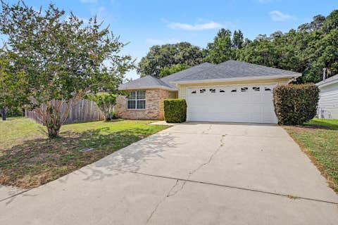 Photo of 4401 Cool Emerald Drive, Tallahassee, FL 32303 (MLS # 401325)