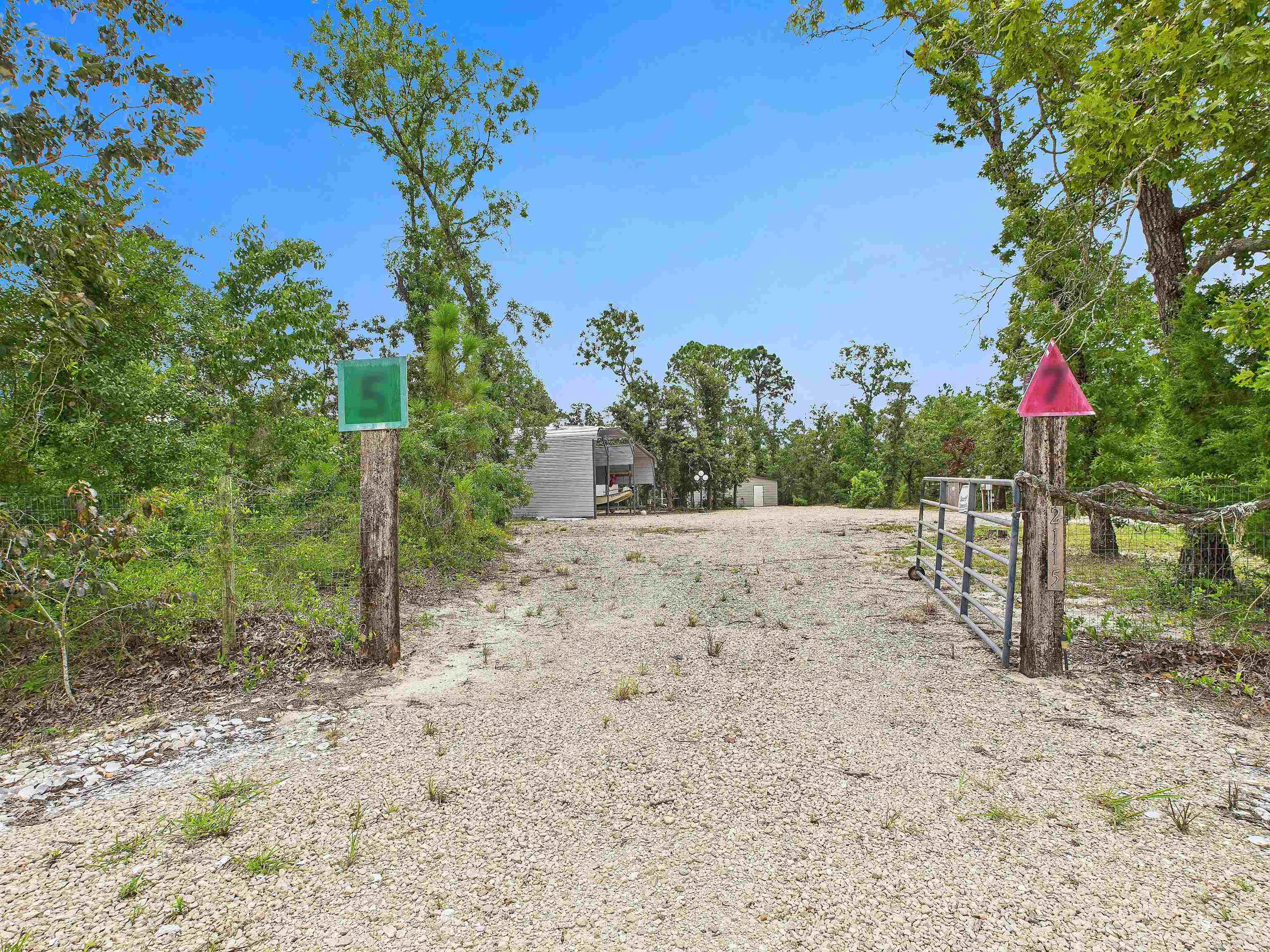 2115 Turkey Oak Road