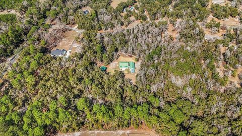 A home in Crawfordville