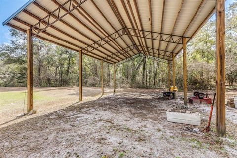 A home in Crawfordville