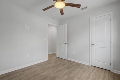 Tiny photo for 2002 Pasco Street, Tallahassee, FL 32310 (MLS # 392149)