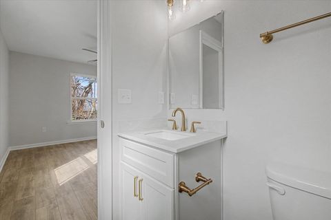 Tiny photo for 2002 Pasco Street, Tallahassee, FL 32310 (MLS # 392149)