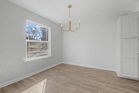 Tiny photo for 2002 Pasco Street, Tallahassee, FL 32310 (MLS # 392149)