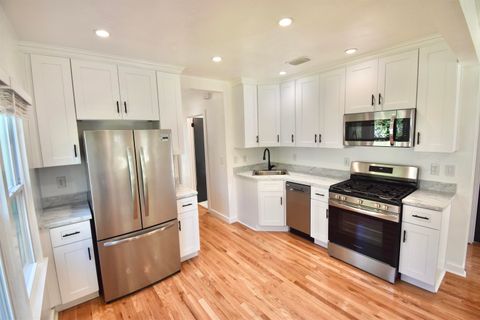 Tiny photo for 1529 Green Street, Tallahassee, FL 32303 (MLS # 392567)