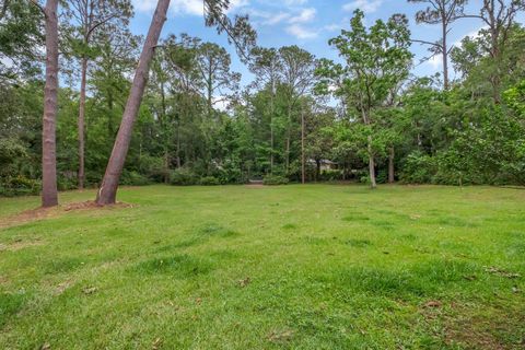 A home in TALLAHASSEE