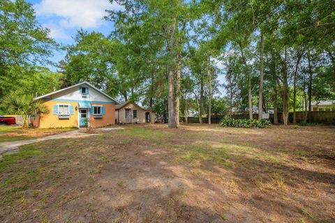 Tiny photo for 1004 E Park Avenue, Tallahassee, FL 32301 (MLS # 399855)