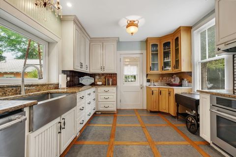 Tiny photo for 1004 E Park Avenue, Tallahassee, FL 32301 (MLS # 399855)