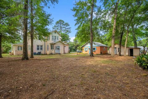 Tiny photo for 1004 E Park Avenue, Tallahassee, FL 32301 (MLS # 399855)