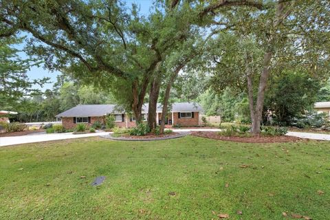 Tiny photo for 1101 Waverly Road, Tallahassee, FL 32312 (MLS # 391179)