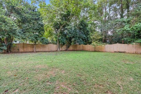 Tiny photo for 1101 Waverly Road, Tallahassee, FL 32312 (MLS # 391179)