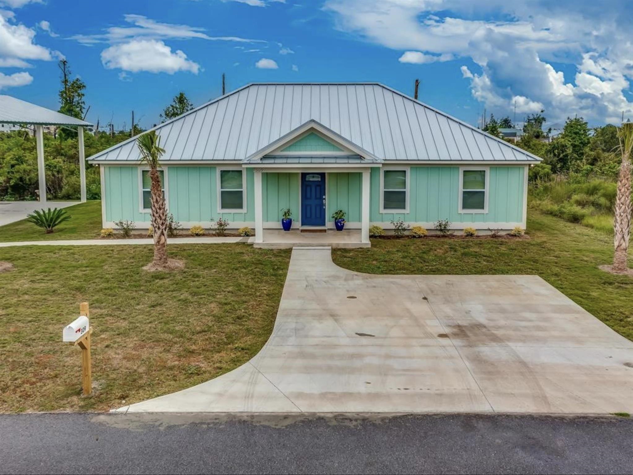 1232 Sopchoppy Highway Highway