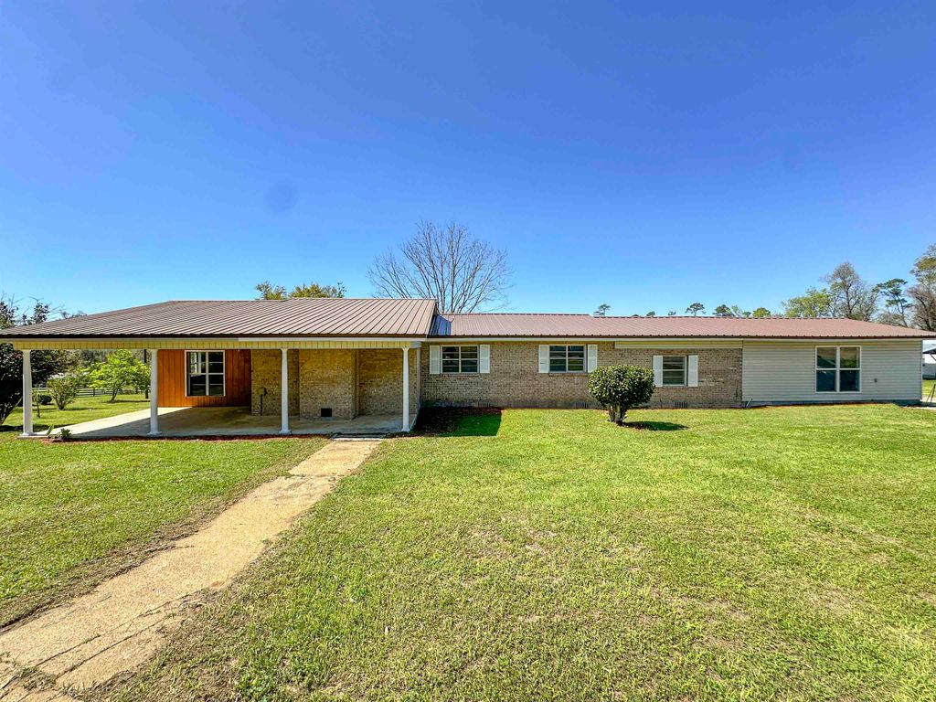 Photo of 2071 Gay Avenue, Sneads, FL 32460 (MLS # 398598)