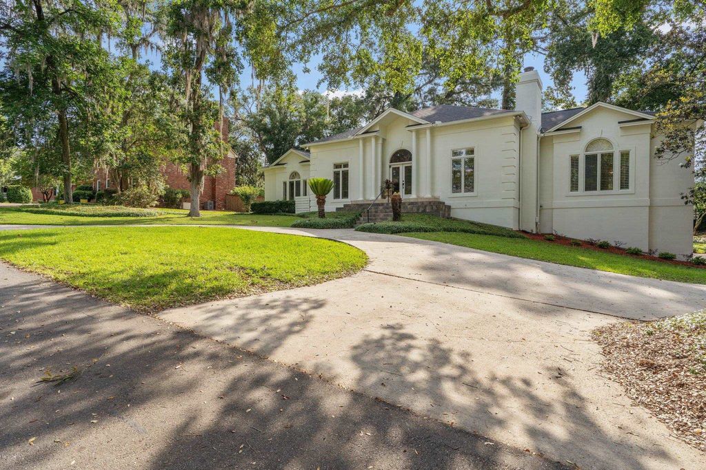 Photo of 2825 Asbury Hill Drive, Tallahassee, FL 32312 (MLS # 395372)