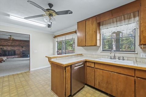 Tiny photo for 2926 S SHAMROCK, Tallahassee, FL 32309 (MLS # 394949)