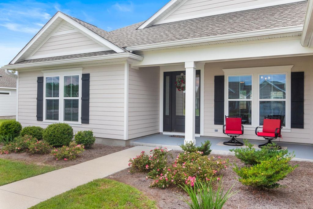 Photo of 69 Shelby Drive, Crawfordville, FL 32327 (MLS # 394916)