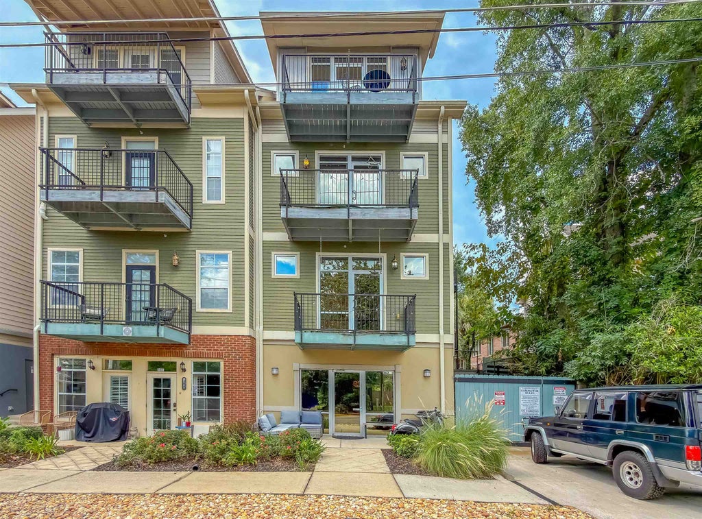 Photo of 415 Saint Francis Street #302, Tallahassee, FL 32301 (MLS # 402656)