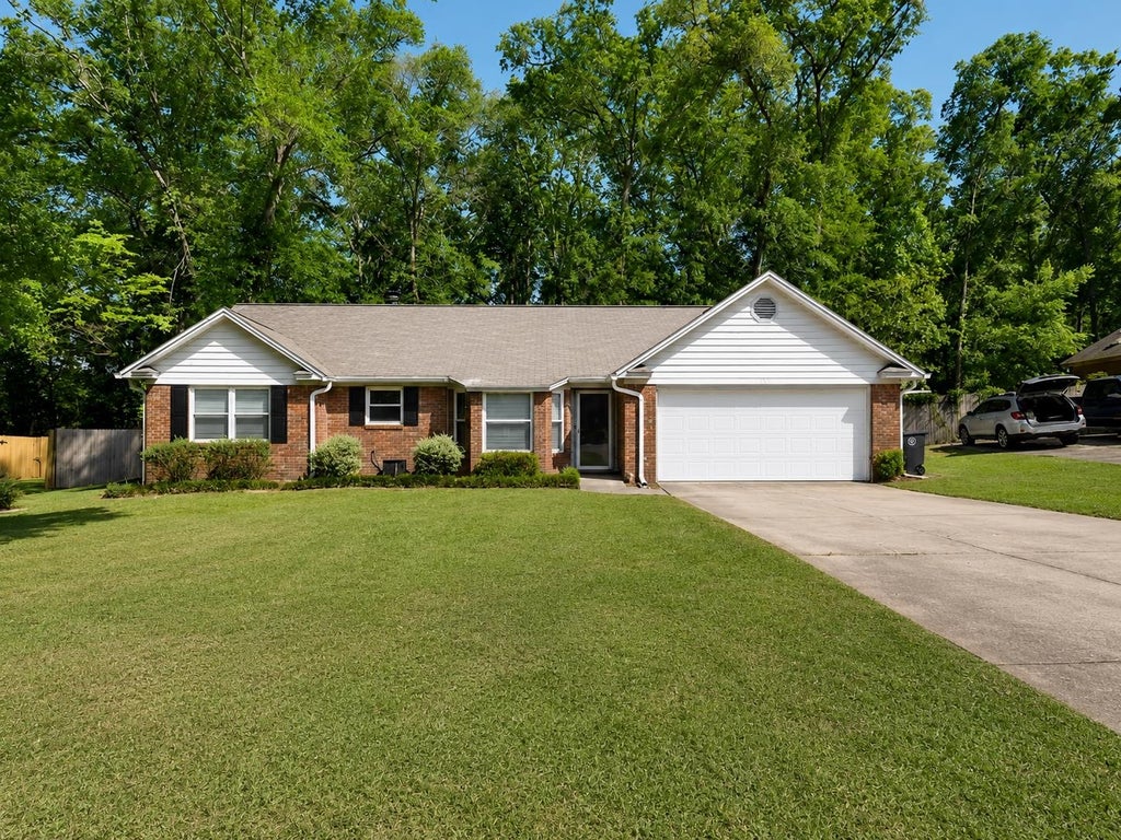 Photo of 1515 E Blockford Court, Tallahassee, FL 32317 (MLS # 400826)
