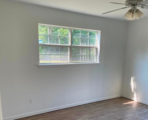 Tiny photo for 939 Balkin Road, Tallahassee, FL 32305 (MLS # 395127)