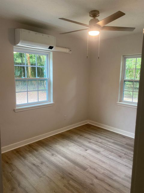 Tiny photo for 1528 Brook St, Tallahassee, FL 32310 (MLS # 387423)
