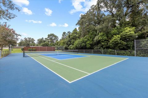 Tiny photo for 2193 Timberwood Circle, Tallahassee, FL 32304 (MLS # 399602)