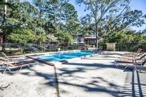 Tiny photo for 2193 Timberwood Circle, Tallahassee, FL 32304 (MLS # 399602)