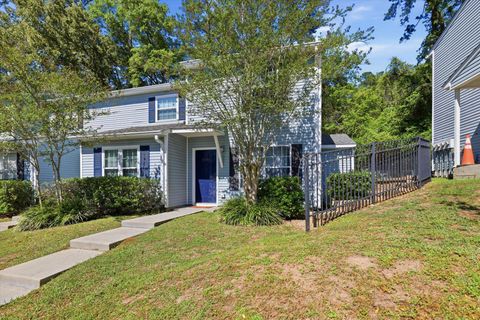 Tiny photo for 2193 Timberwood Circle, Tallahassee, FL 32304 (MLS # 399602)