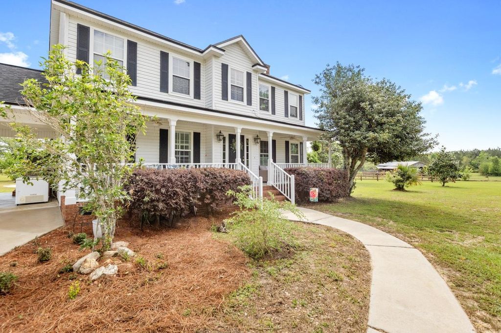 Photo of 660 Whispering Hills Road, Monticello, FL 32344 (MLS # 398493)