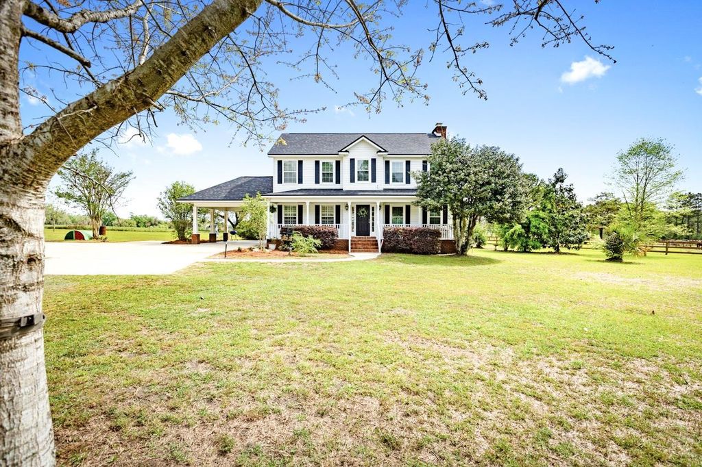 Photo of 660 Whispering Hills Road, Monticello, FL 32344 (MLS # 398493)