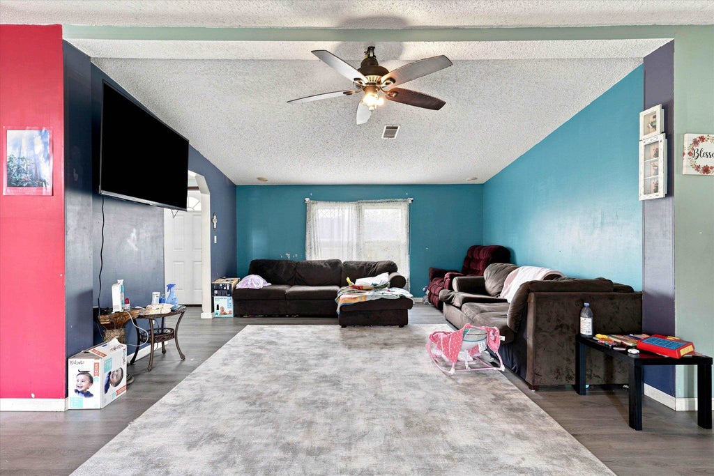 Photo of 22457 NW Valencia Drive, Altha, FL 32421 (MLS # 402277)