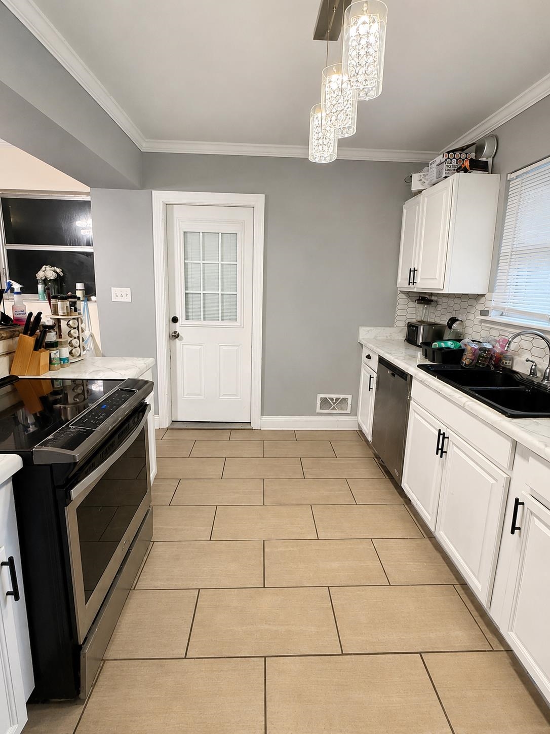 2307 Domingo Drive