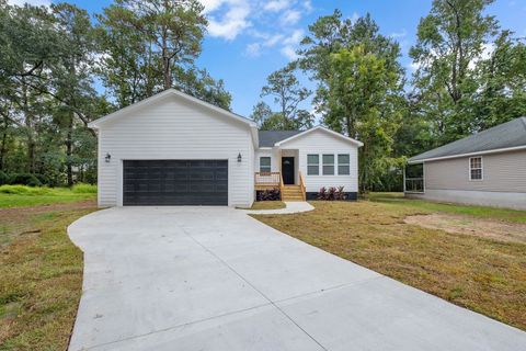 Tiny photo for 1406 Daniels Street, Tallahassee, FL 32310 (MLS # 385501)