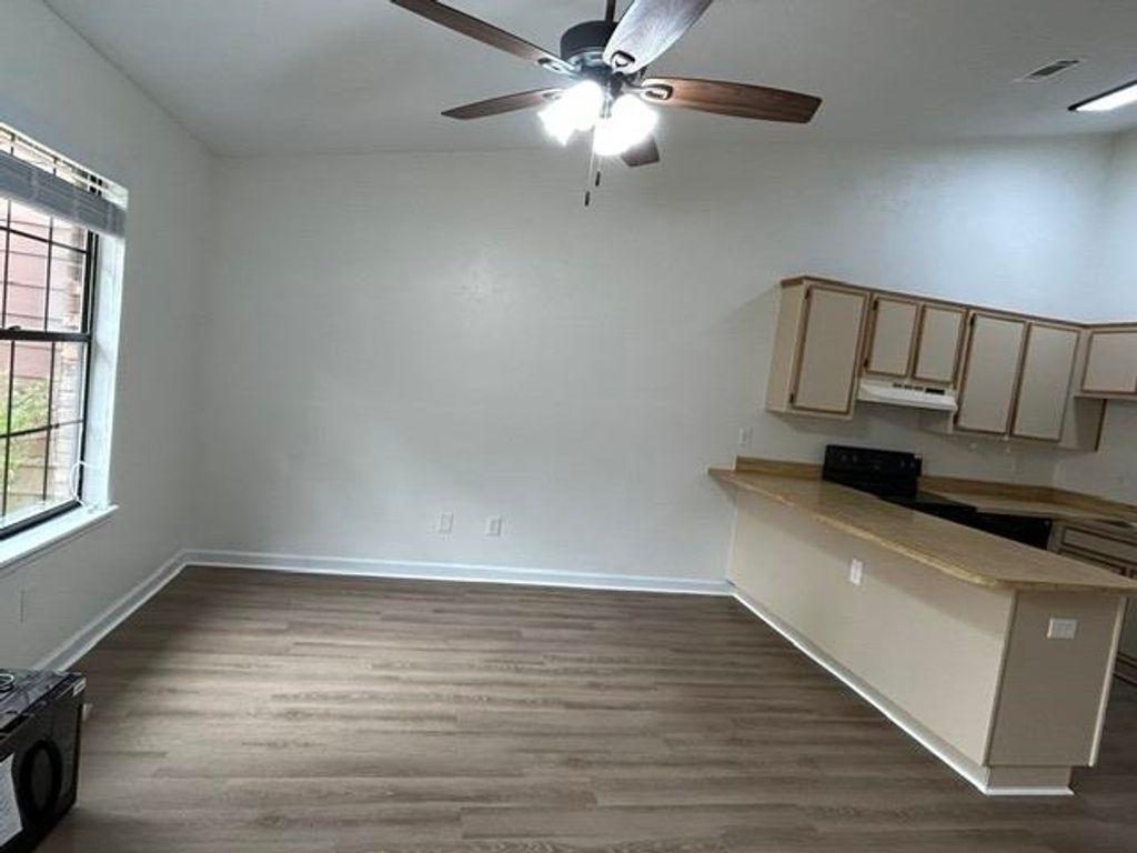 Photo of 1188 High Road Rd, Tallahassee, FL 32304 (MLS # 391878)