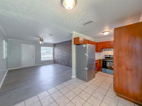 Tiny photo for 722 Brent Drive, Tallahassee, FL 32305 (MLS # 399623)